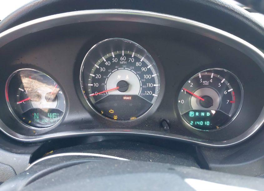 Photo 7 of 2011 Chrysler 200 S (VIN 1C3BC8FGXBN567832)