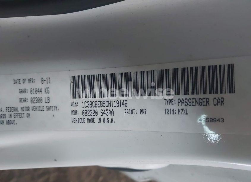 Photo 9 of 2012 Chrysler 200 TOURING (VIN 1C3BCBEB5CN119146)