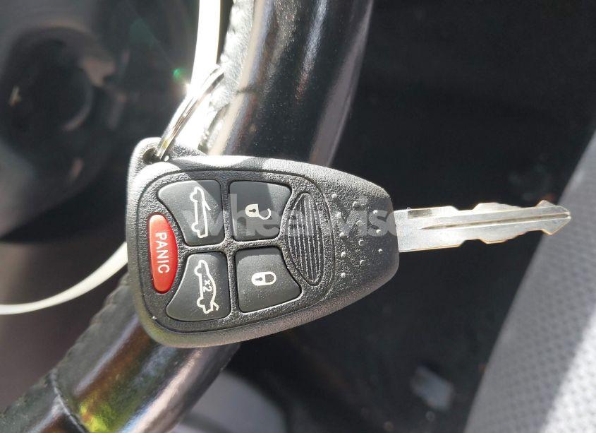 Photo 11 of 2014 Chrysler 200 TOURING (VIN 1C3BCBEB5EN158080)