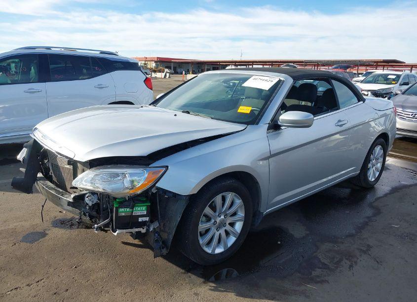 Photo 2 of 2012 Chrysler 200 TOURING (VIN 1C3BCBEB6CN229428)