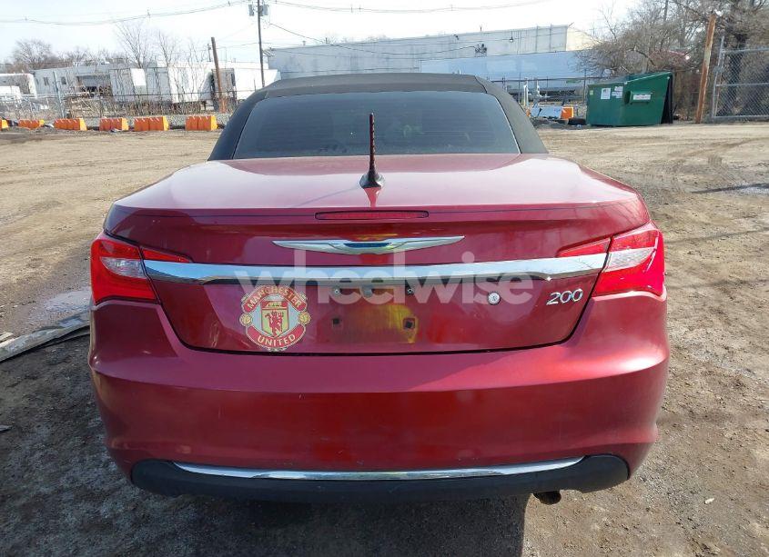 Photo 16 of 2013 Chrysler 200 TOURING (VIN 1C3BCBEB6DN560110)