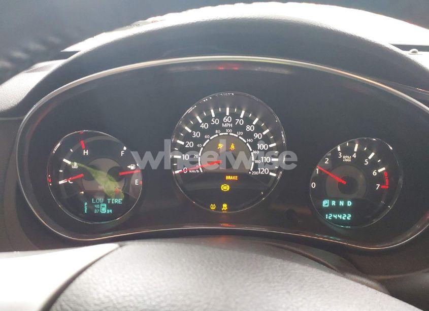 Photo 7 of 2013 Chrysler 200 TOURING (VIN 1C3BCBEB6DN560110)