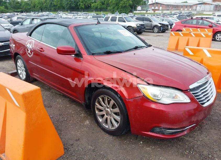 2013 Chrysler 200 TOURING (VIN 1C3BCBEB6DN623478) main photo