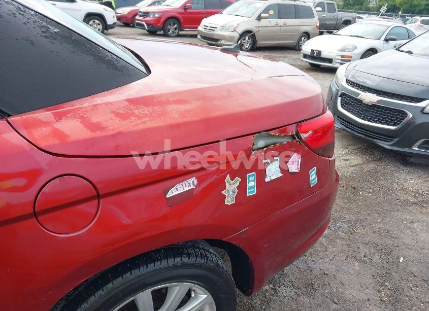 Photo 6 of 2013 Chrysler 200 TOURING (VIN 1C3BCBEB6DN623478)