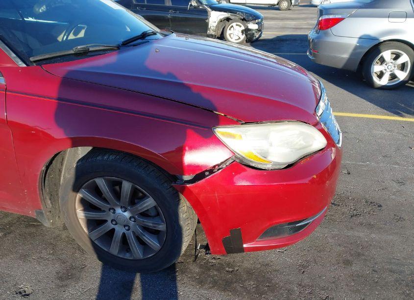 Photo 14 of 2012 Chrysler 200 TOURING (VIN 1C3BCBEB8CN183939)