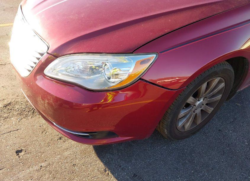 Photo 15 of 2012 Chrysler 200 TOURING (VIN 1C3BCBEB8CN183939)