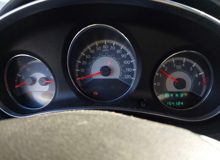 Photo 7 of 2012 Chrysler 200 TOURING (VIN 1C3BCBEB8CN183939)