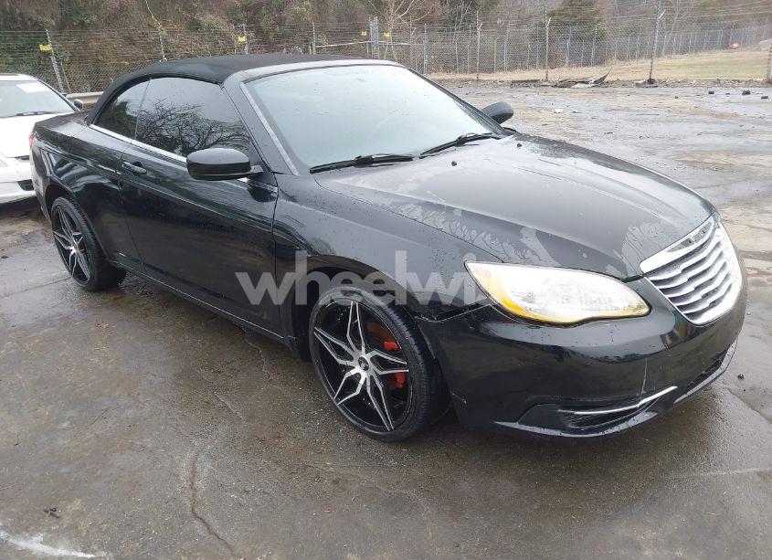 2012 Chrysler 200 TOURING (VIN 1C3BCBEB9CN215474) main photo