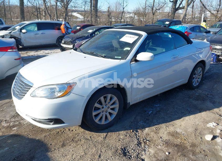 Photo 2 of 2012 Chrysler 200 TOURING (VIN 1C3BCBEB9CN215829)