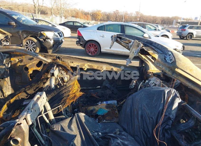 Photo 5 of 2014 Chrysler 200 TOURING (VIN 1C3BCBEB9EN158230)
