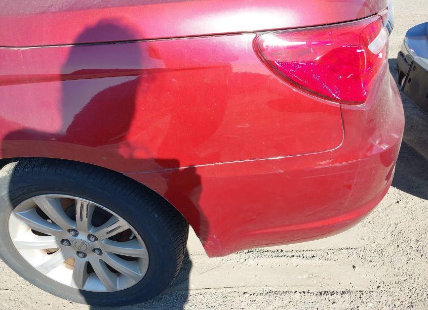 Photo 13 of 2013 Chrysler 200 TOURING (VIN 1C3BCBEG4DN676580)