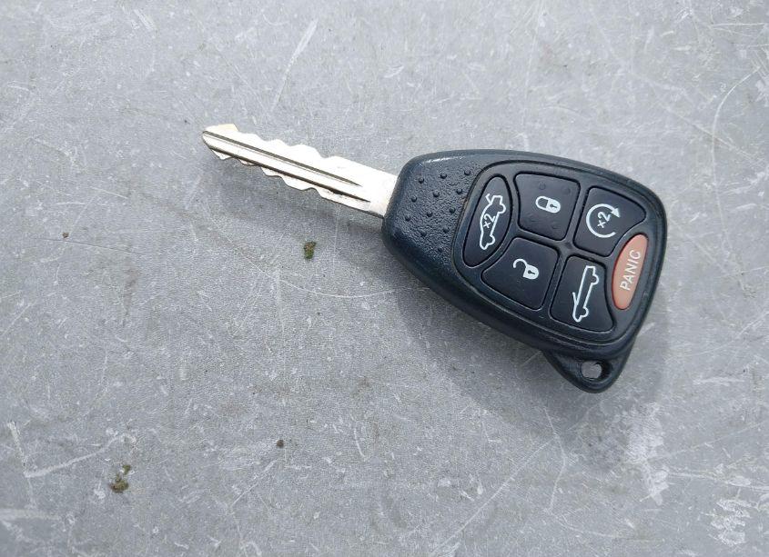 Photo 11 of 2012 Chrysler 200 TOURING (VIN 1C3BCBEG5CN158847)