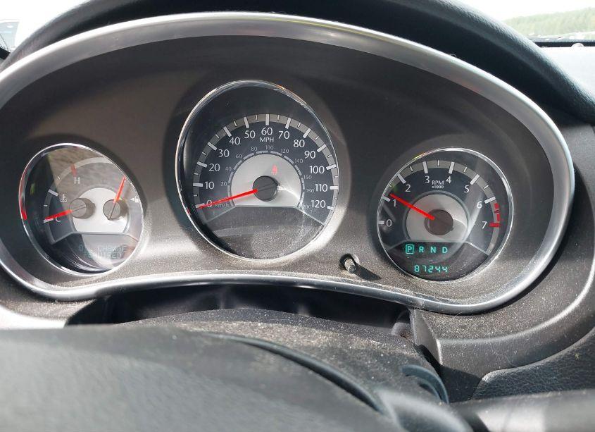 Photo 7 of 2012 Chrysler 200 TOURING (VIN 1C3BCBEG5CN158847)