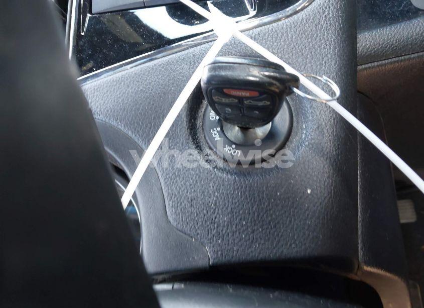 Photo 11 of 2014 Chrysler 200 TOURING (VIN 1C3BCBEG7EN127389)