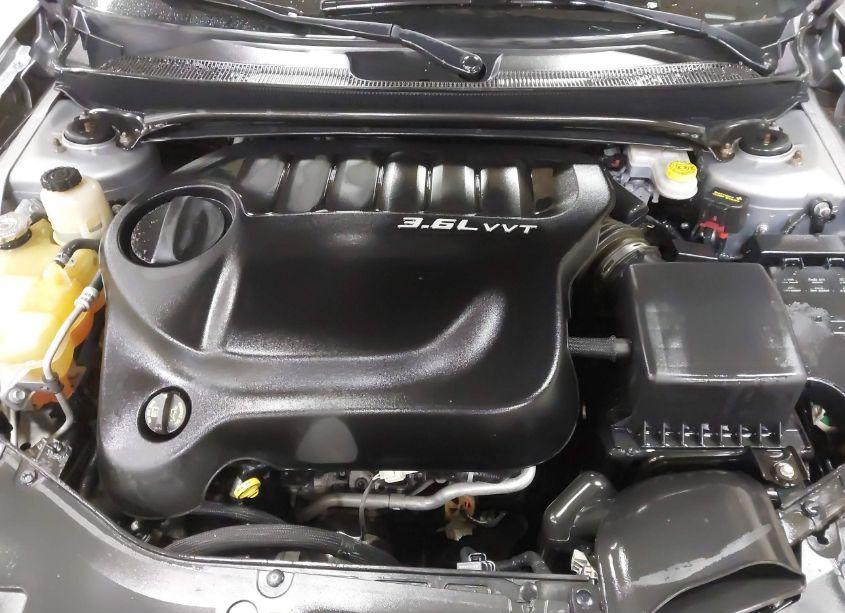 Photo 10 of 2013 Chrysler 200 LIMITED (VIN 1C3BCBFG0DN687204)