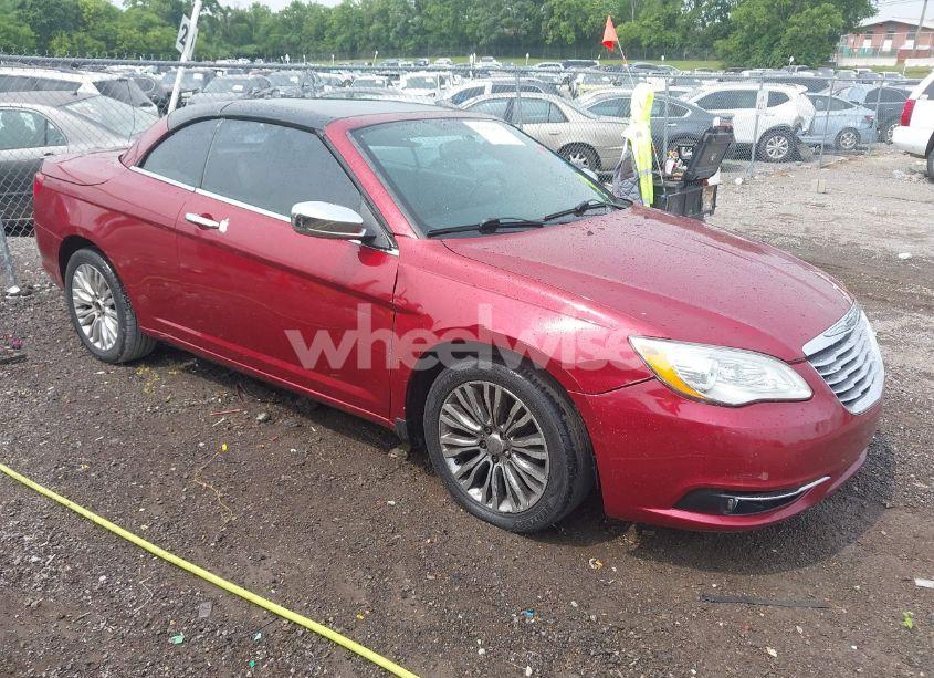 2013 Chrysler 200 LIMITED (VIN 1C3BCBFG1DN516428) main photo