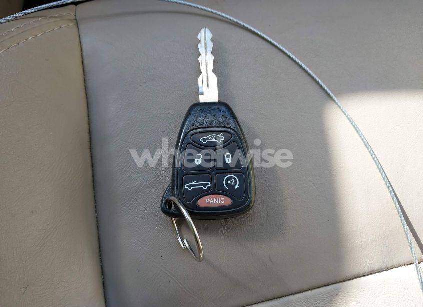 Photo 11 of 2012 Chrysler 200 LIMITED (VIN 1C3BCBFG3CN116594)