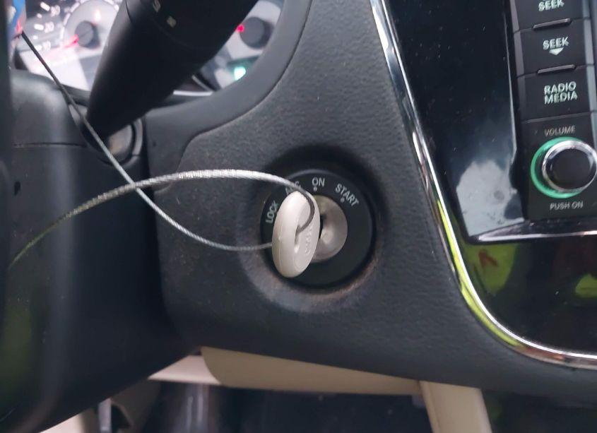 Photo 11 of 2012 Chrysler 200 LIMITED (VIN 1C3BCBFG5CN266979)