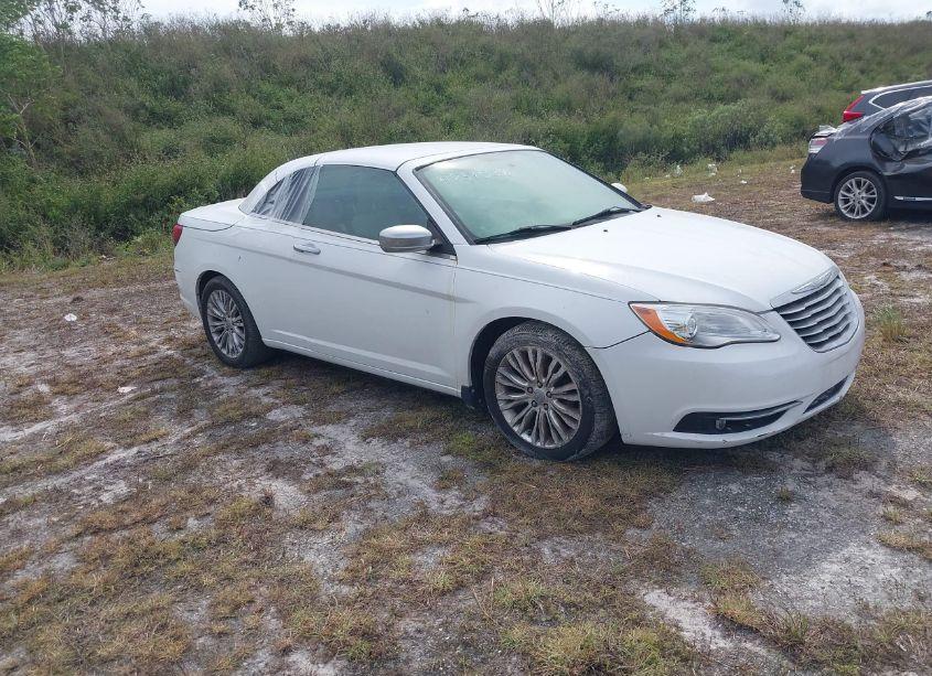 2012 Chrysler 200 LIMITED (VIN 1C3BCBFG7CN123032) main photo
