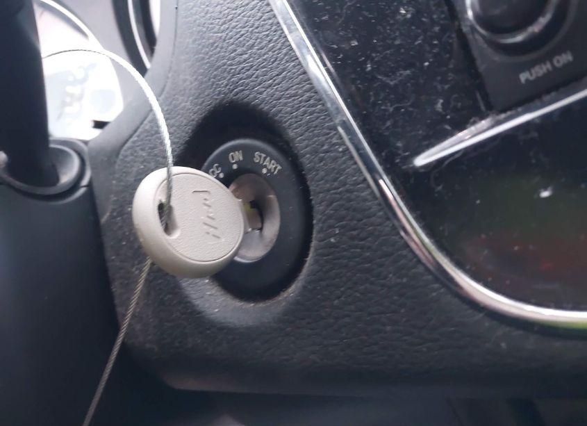 Photo 11 of 2013 Chrysler 200 LIMITED (VIN 1C3BCBFG8DN513509)