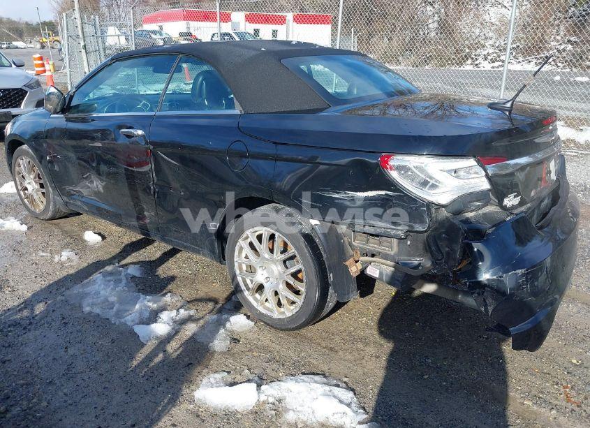Photo 3 of 2014 Chrysler 200 LIMITED (VIN 1C3BCBFG9EN162644)