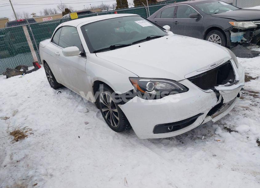 2012 Chrysler 200 S (VIN 1C3BCBGG3CN214653) main photo