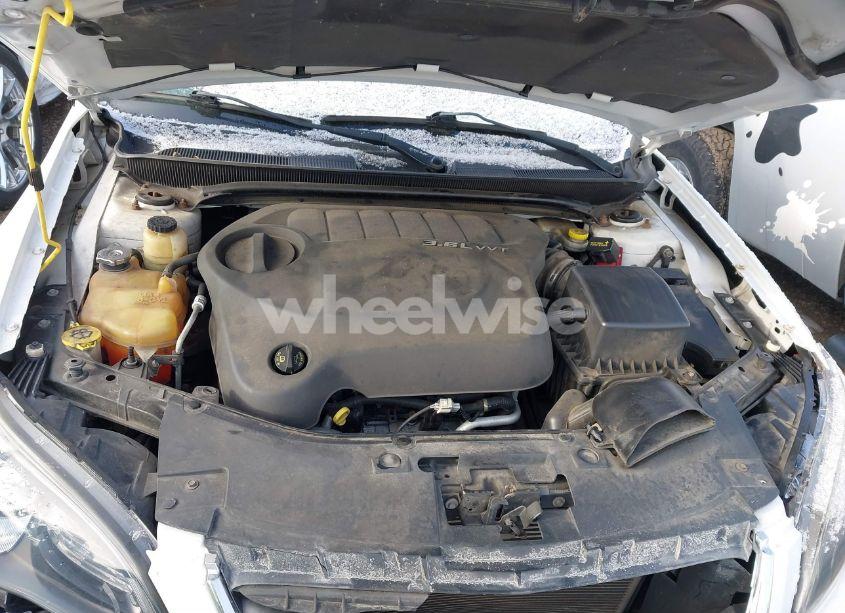 Photo 10 of 2012 Chrysler 200 S (VIN 1C3BCBGG3CN214653)