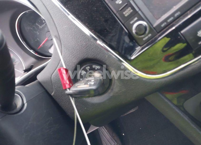 Photo 11 of 2012 Chrysler 200 S (VIN 1C3BCBGG3CN214653)