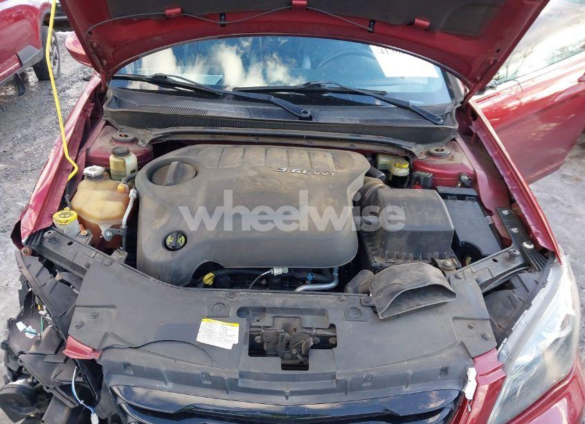 Photo 10 of 2013 Chrysler 200 S (VIN 1C3BCBGG7DN718642)