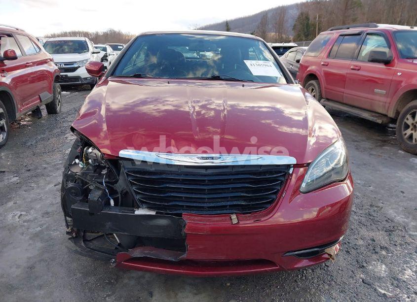 Photo 12 of 2013 Chrysler 200 S (VIN 1C3BCBGG7DN718642)