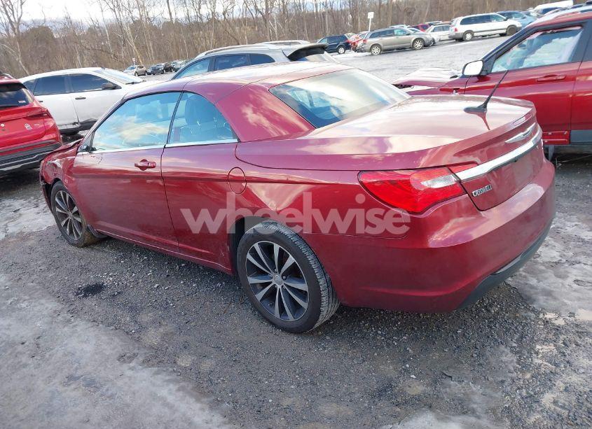 Photo 3 of 2013 Chrysler 200 S (VIN 1C3BCBGG7DN718642)
