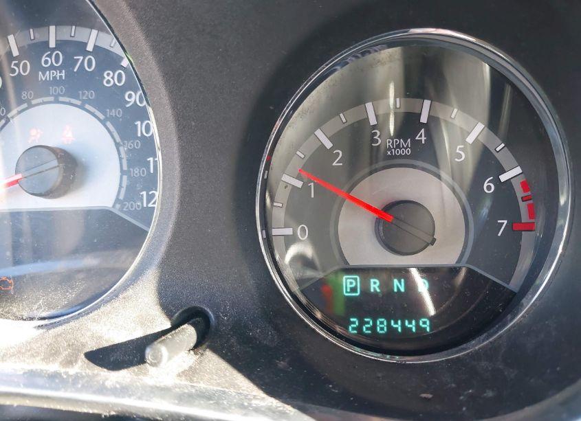 Photo 7 of 2012 Chrysler 200 LX (VIN 1C3CCBAB0CN191771)