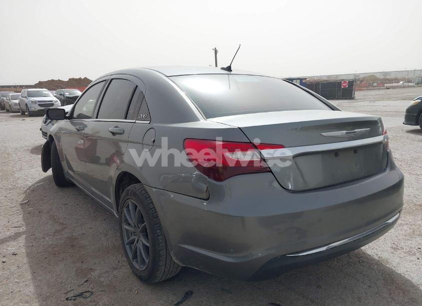 Photo 3 of 2012 Chrysler 200 LX (VIN 1C3CCBAB0CN291966)