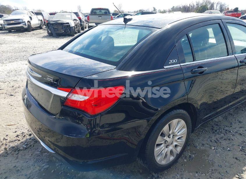 Photo 6 of 2013 Chrysler 200 LX (VIN 1C3CCBAB0DN641548)