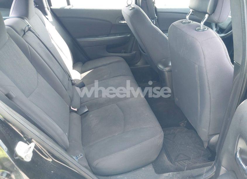 Photo 8 of 2013 Chrysler 200 LX (VIN 1C3CCBAB0DN641548)