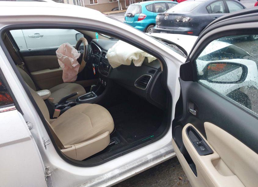 Photo 5 of 2013 Chrysler 200 LX (VIN 1C3CCBAB0DN698221)