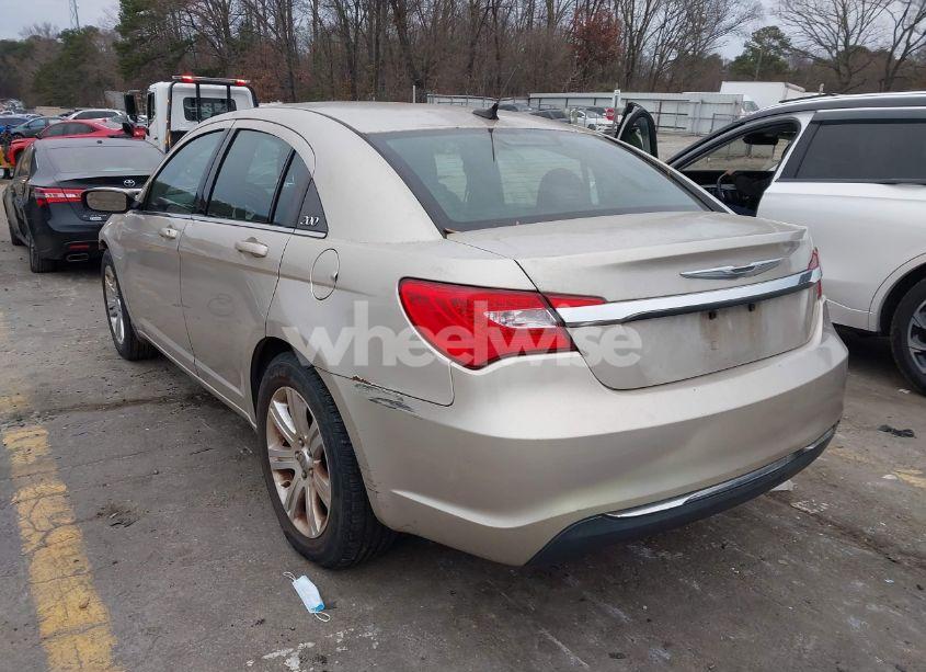 Photo 3 of 2013 Chrysler 200 LX (VIN 1C3CCBAB0DN698588)