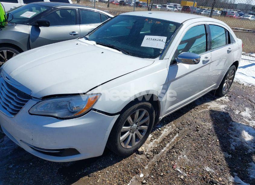 Photo 2 of 2014 Chrysler 200 LX (VIN 1C3CCBAB0EN141746)