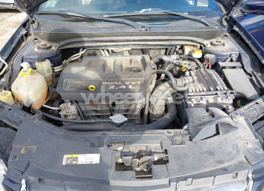 Photo 10 of 2014 Chrysler 200 LX (VIN 1C3CCBAB0EN142539)