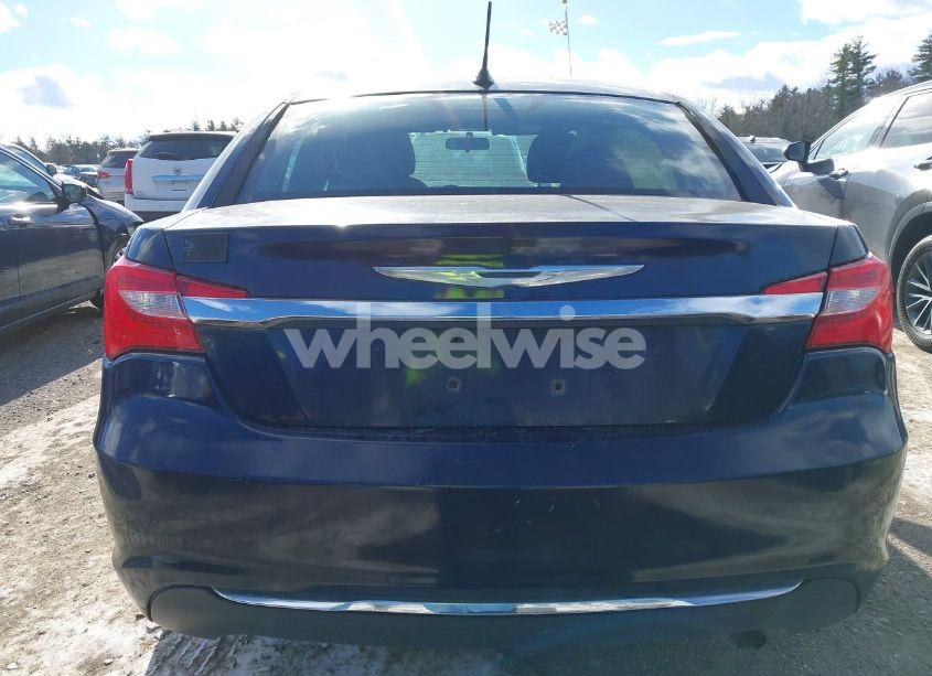 Photo 16 of 2014 Chrysler 200 LX (VIN 1C3CCBAB0EN142539)