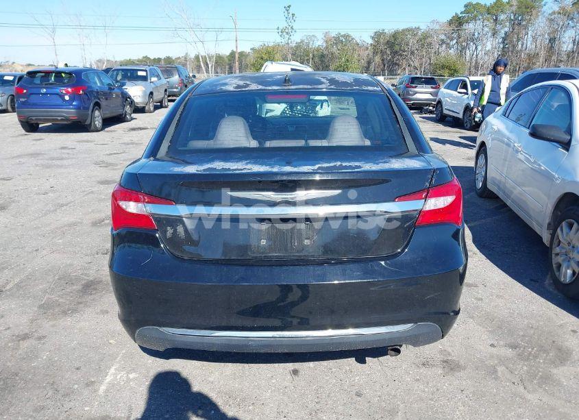 Photo 16 of 2014 Chrysler 200 LX (VIN 1C3CCBAB0EN168459)