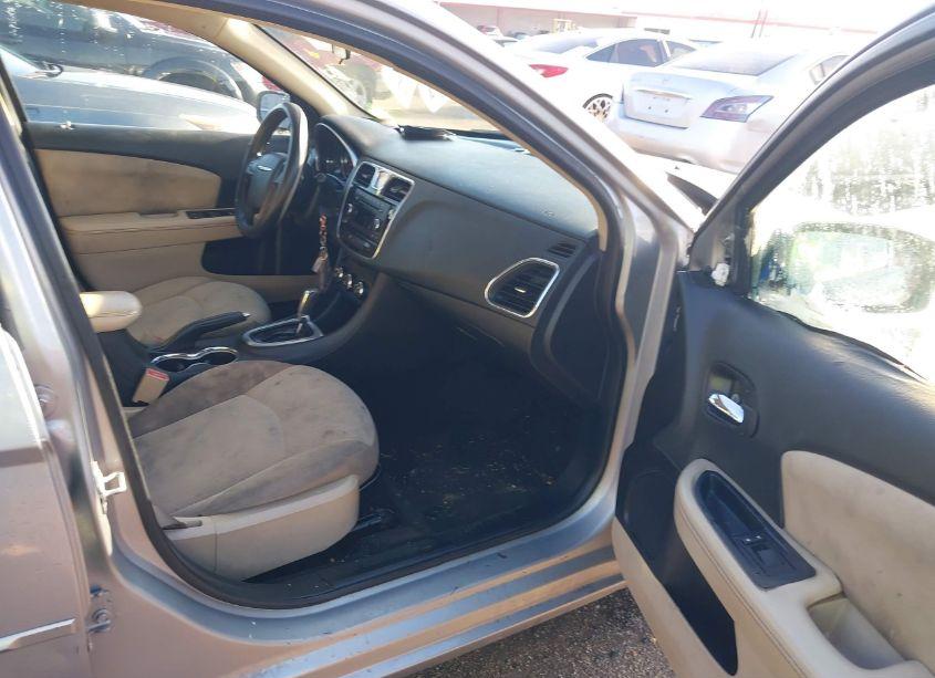 Photo 5 of 2014 Chrysler 200 LX (VIN 1C3CCBAB0EN204828)