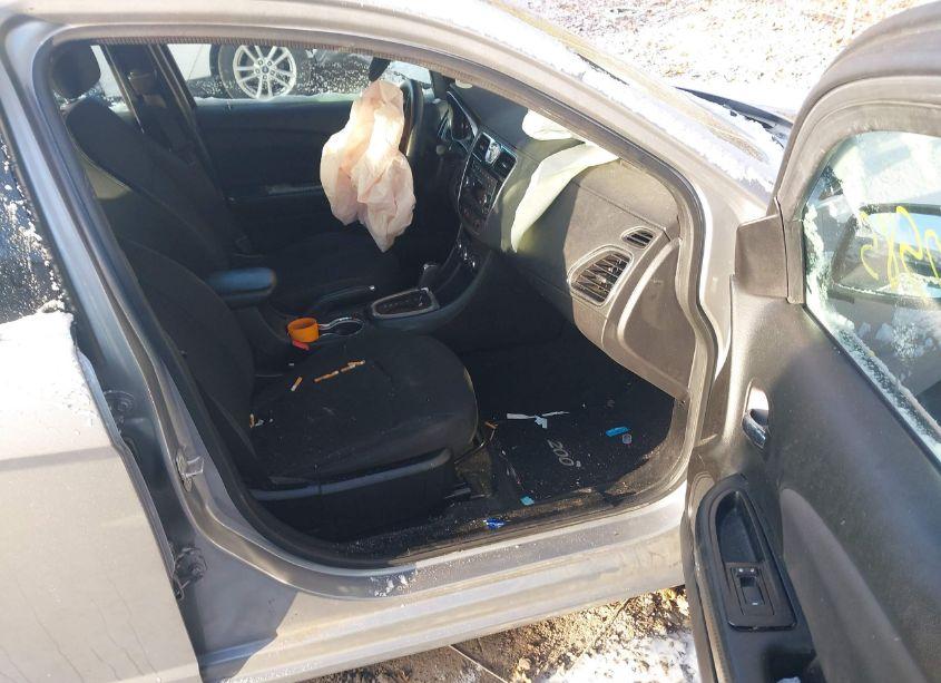 Photo 5 of 2014 Chrysler 200 LX (VIN 1C3CCBAB0EN211939)