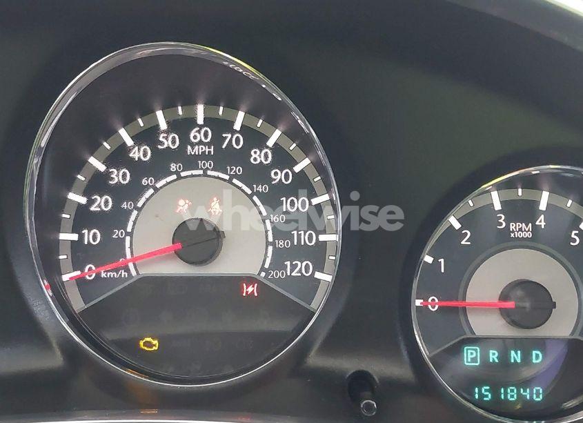 Photo 7 of 2014 Chrysler 200 LX (VIN 1C3CCBAB0EN230748)