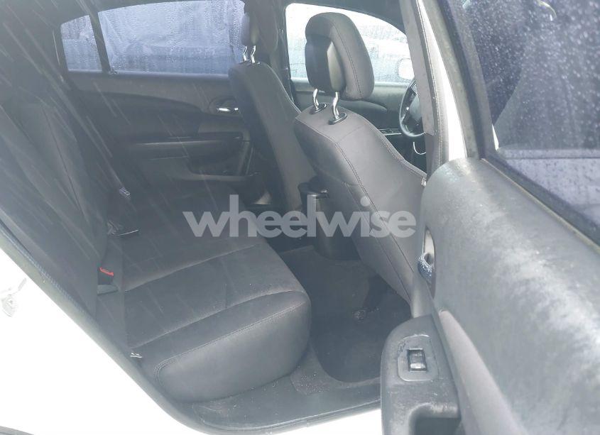 Photo 8 of 2014 Chrysler 200 LX (VIN 1C3CCBAB0EN230748)