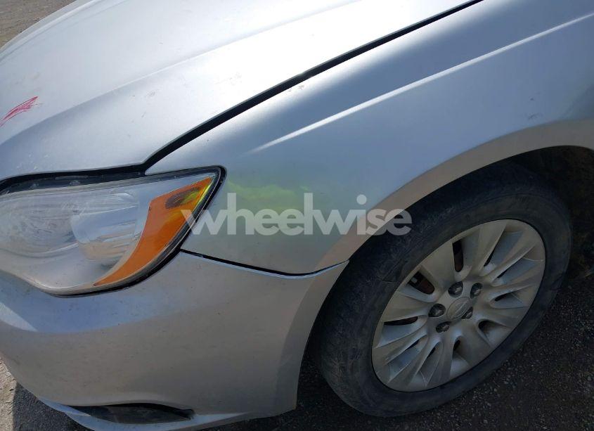 Photo 15 of 2012 Chrysler 200 LX (VIN 1C3CCBAB1CN163218)