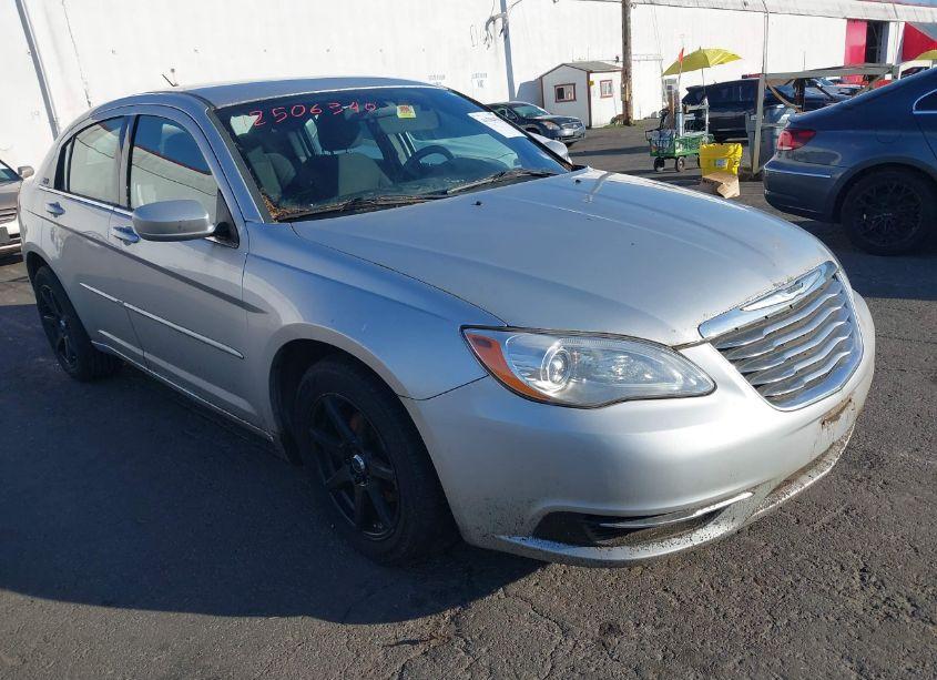 2012 Chrysler 200 LX (VIN 1C3CCBAB1CN228729) main photo
