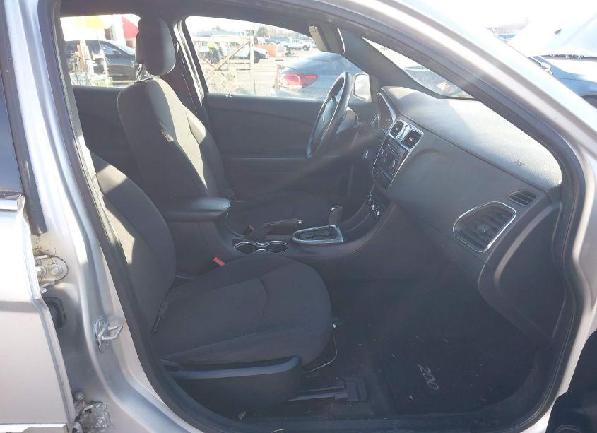 Photo 5 of 2012 Chrysler 200 LX (VIN 1C3CCBAB1CN228729)