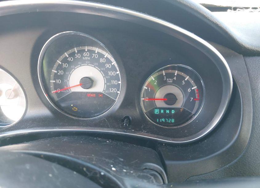 Photo 7 of 2012 Chrysler 200 LX (VIN 1C3CCBAB1CN228729)