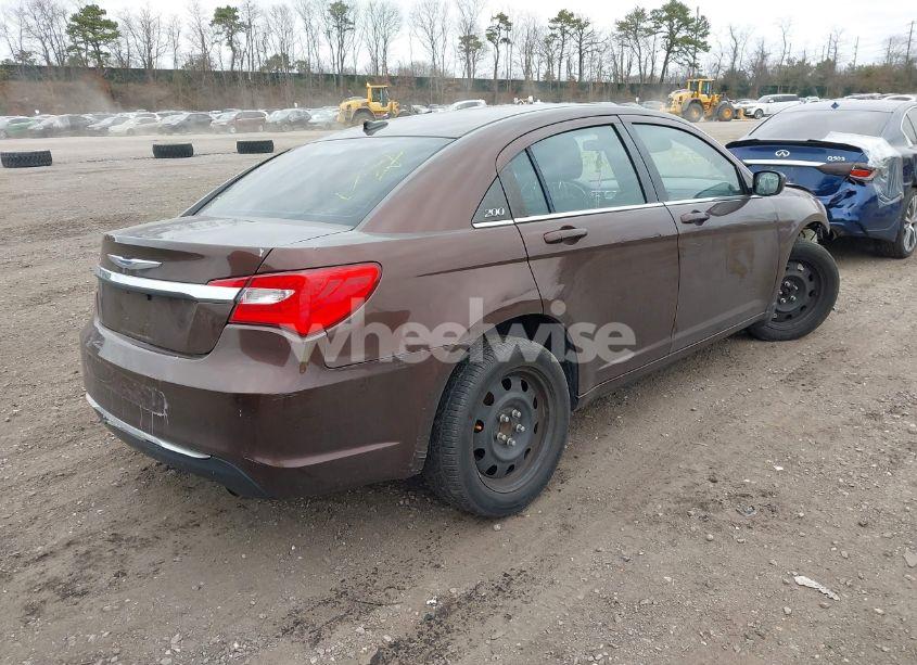 Photo 4 of 2013 Chrysler 200 LX (VIN 1C3CCBAB1DN568996)